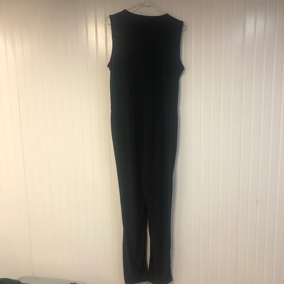 Nina Leonard Stretchy Black Jumpsuit Sleeveless VNeck Large - Picture 5 of 6
